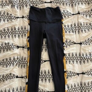 Strut This Women’s Legging with Cheetah Print